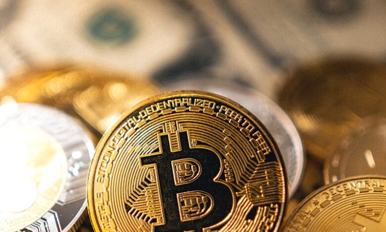 gold and silver round coins